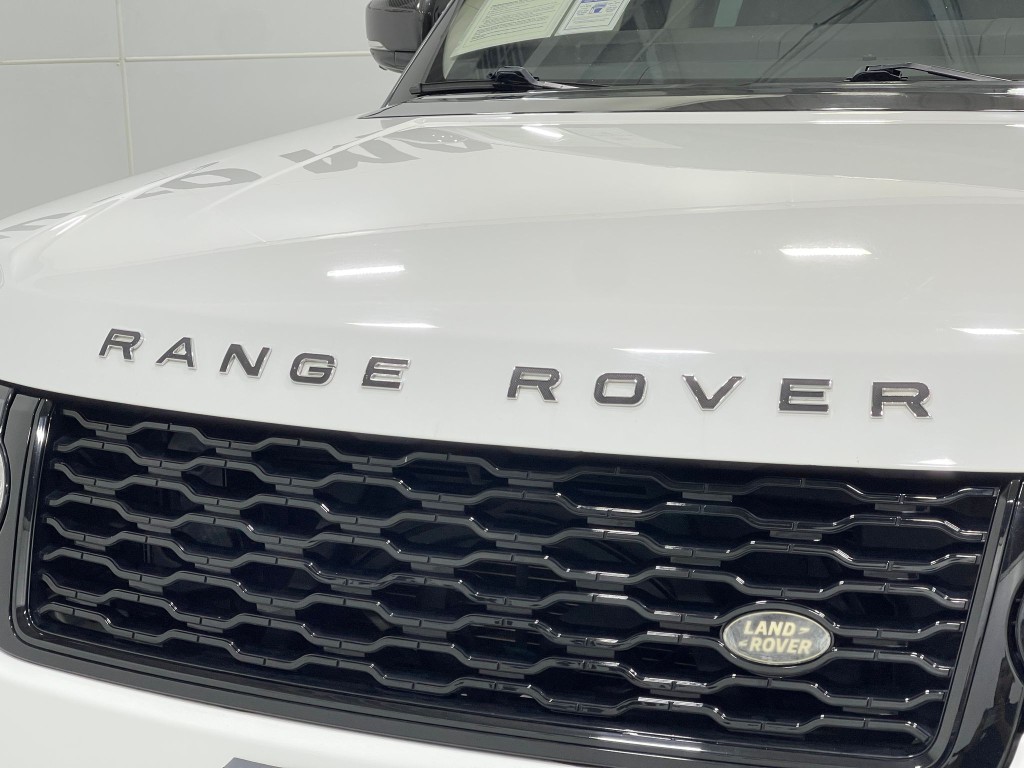 2015 Land Rover Range Rover Image 37