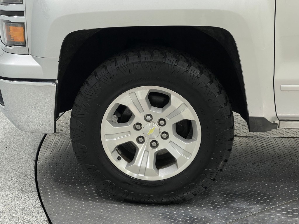 2015 Chevrolet Silverado 1500 Image 32