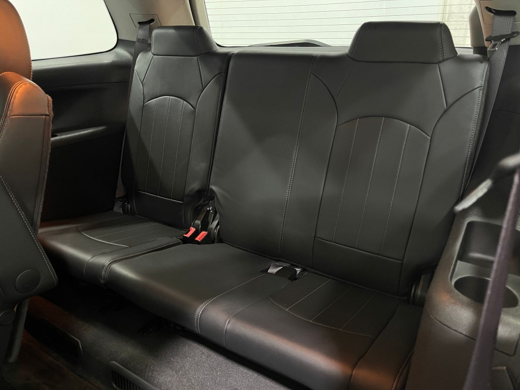 2015 GMC Acadia Image 31