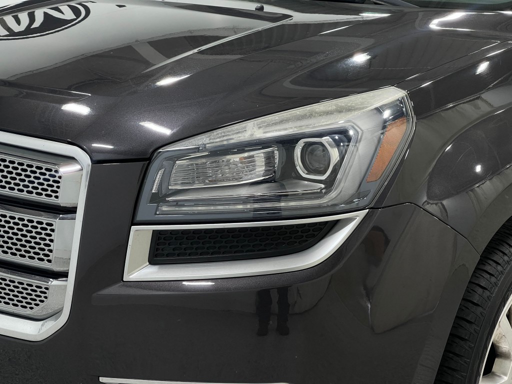 2015 GMC Acadia Image 35