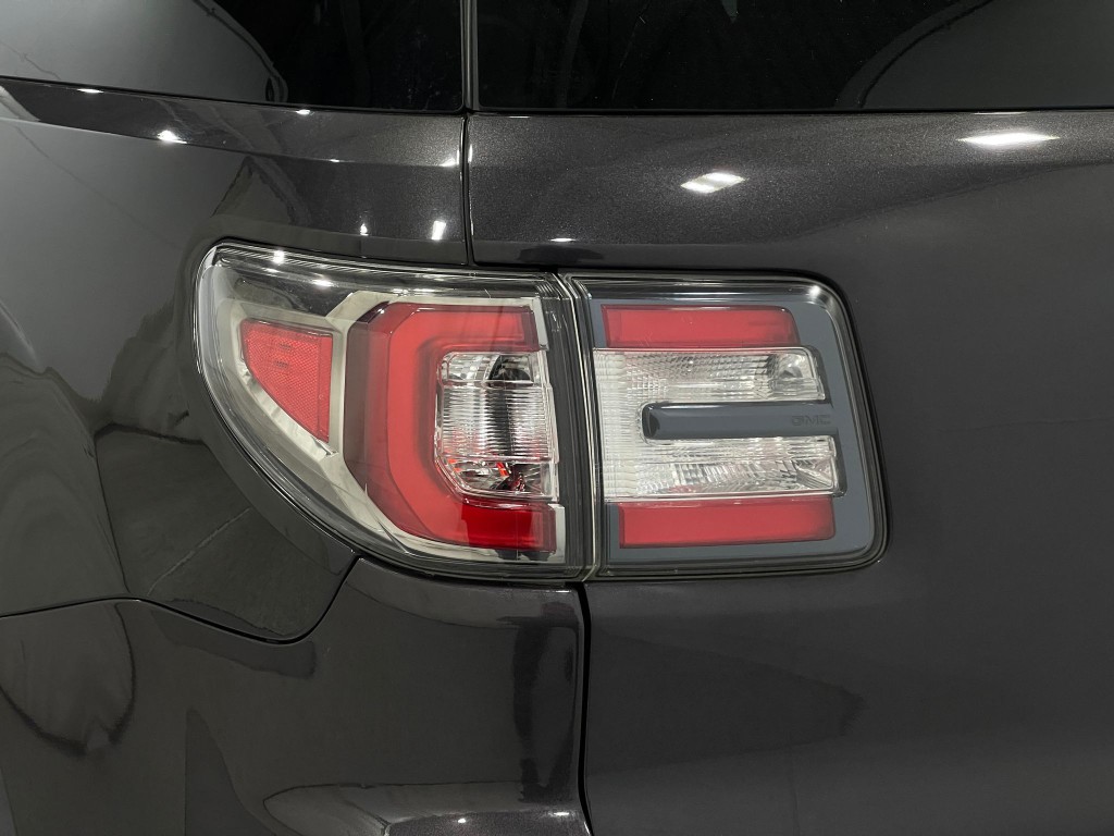 2015 GMC Acadia Image 36