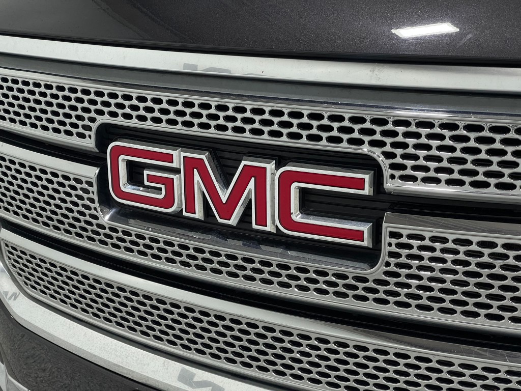 2015 GMC Acadia Image 40