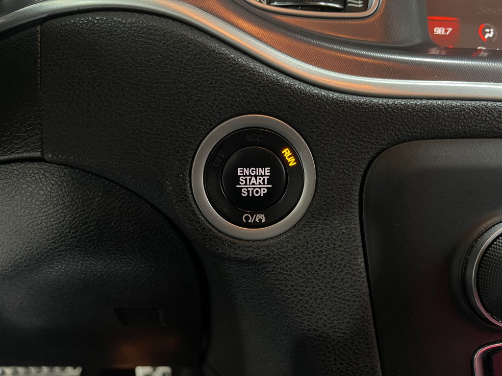 2021 Dodge Charger Image 19