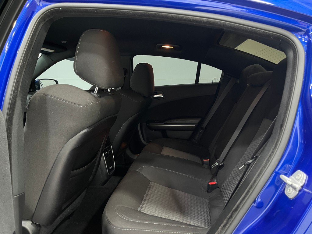 2021 Dodge Charger Image 28