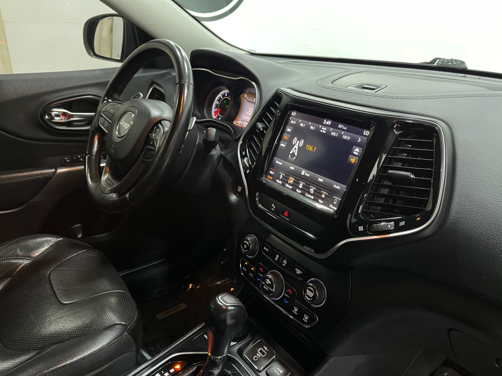 2019 Jeep Cherokee Image 19