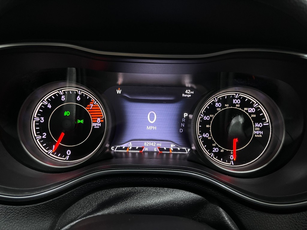 2019 Jeep Cherokee Image 22