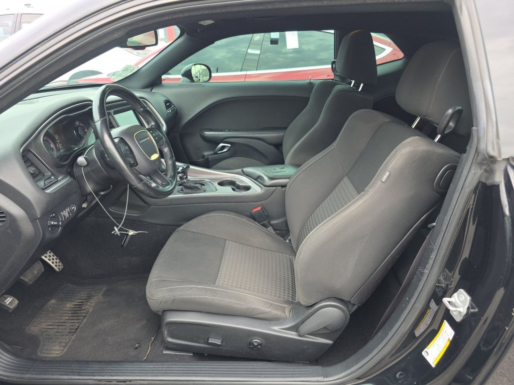 2019 Dodge Challenger Image 7