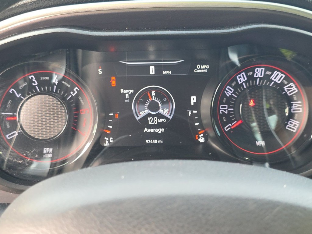 2019 Dodge Challenger Image 9