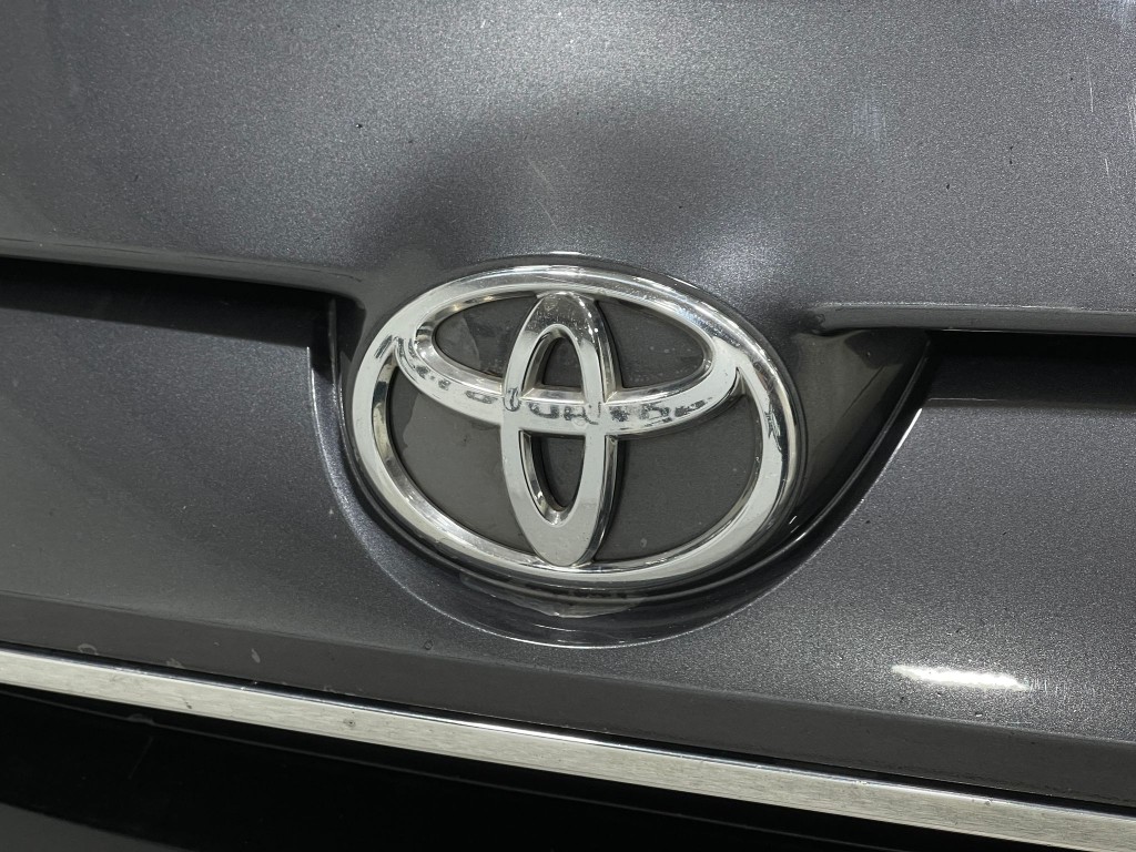 2018 Toyota Yaris Image 12