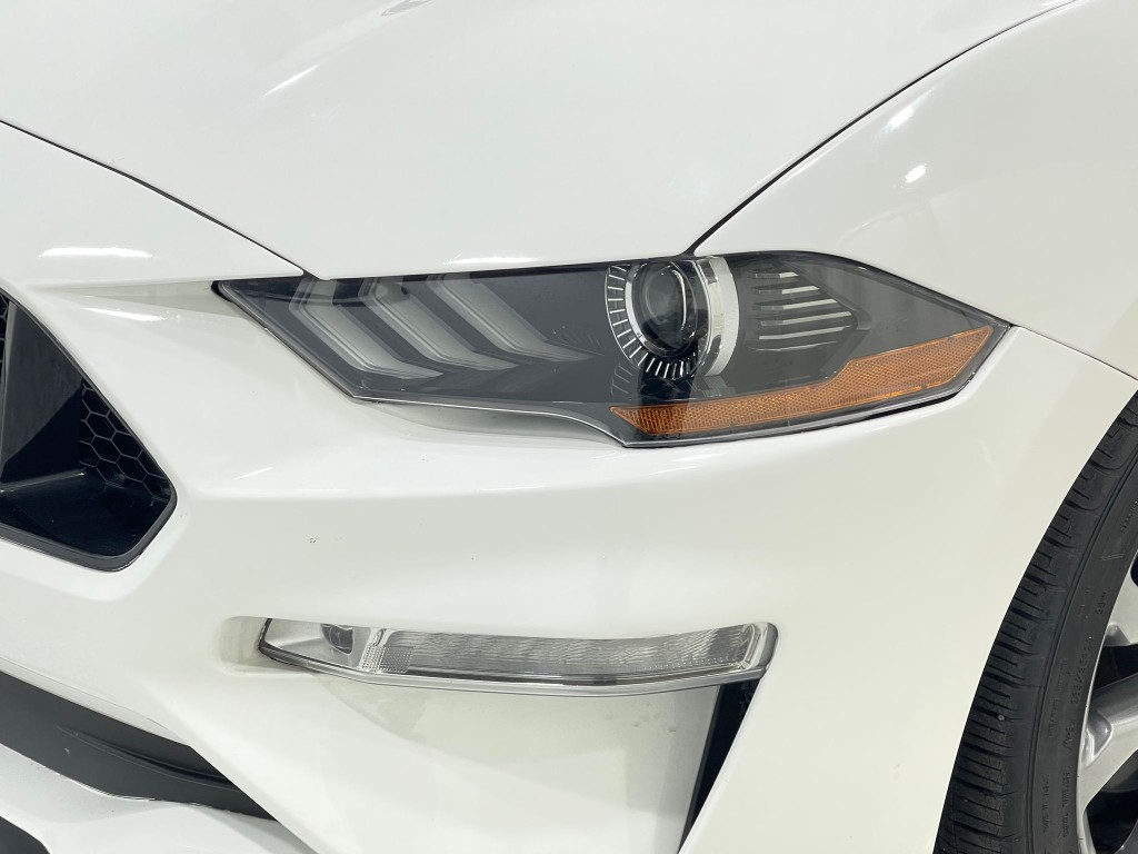 2018 Ford Mustang Image 30