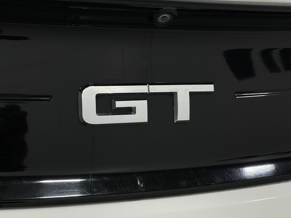 2018 Ford Mustang Image 36