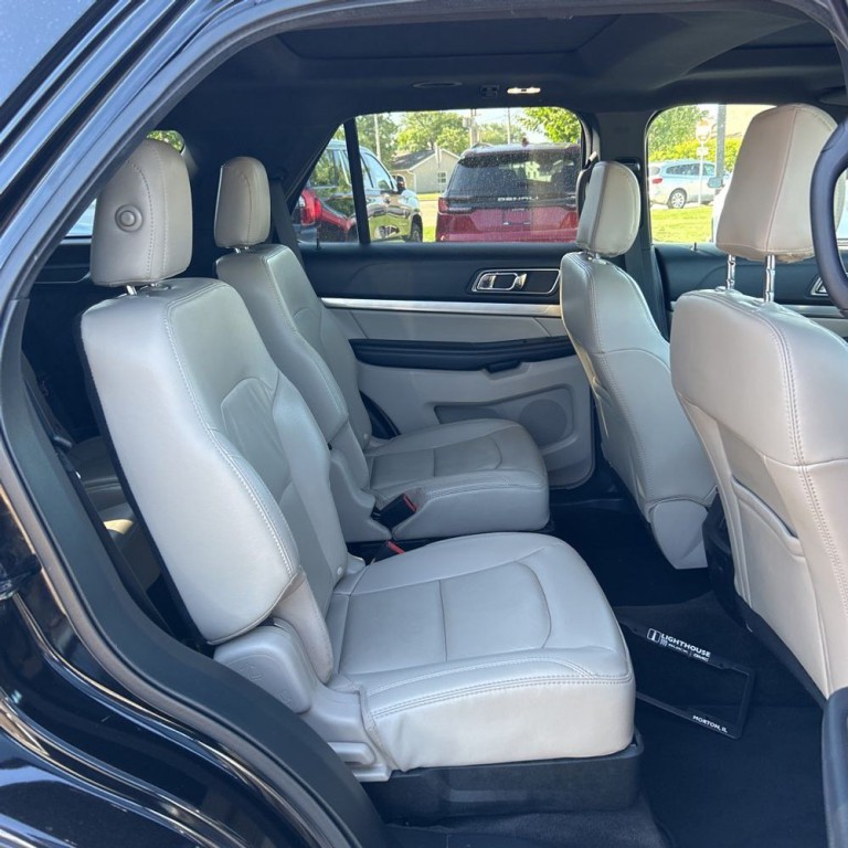 2018 Ford Explorer Image 13