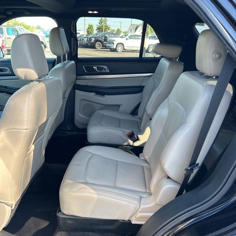 2018 Ford Explorer Image 14