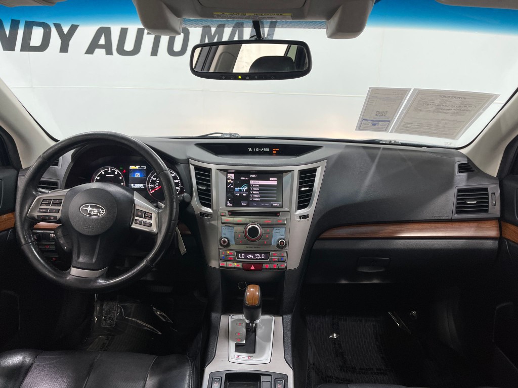 2013 Subaru Outback Image 19