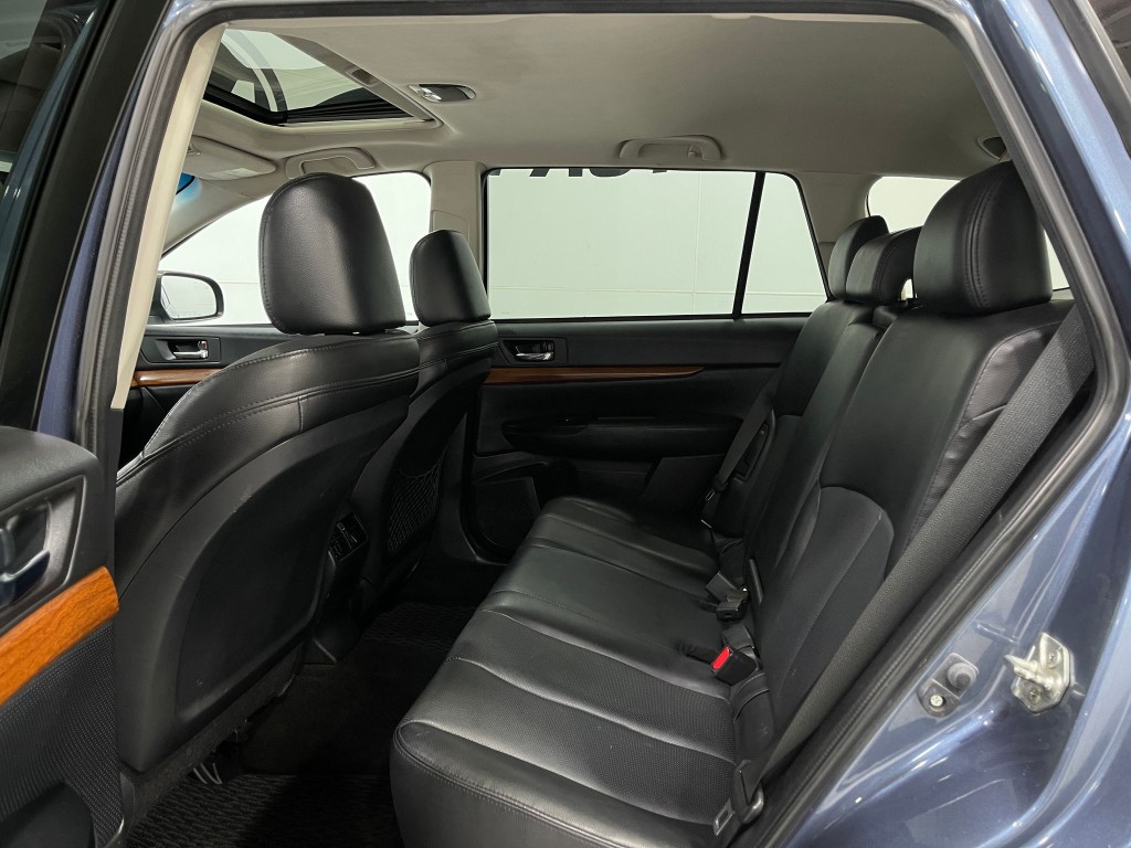 2013 Subaru Outback Image 29