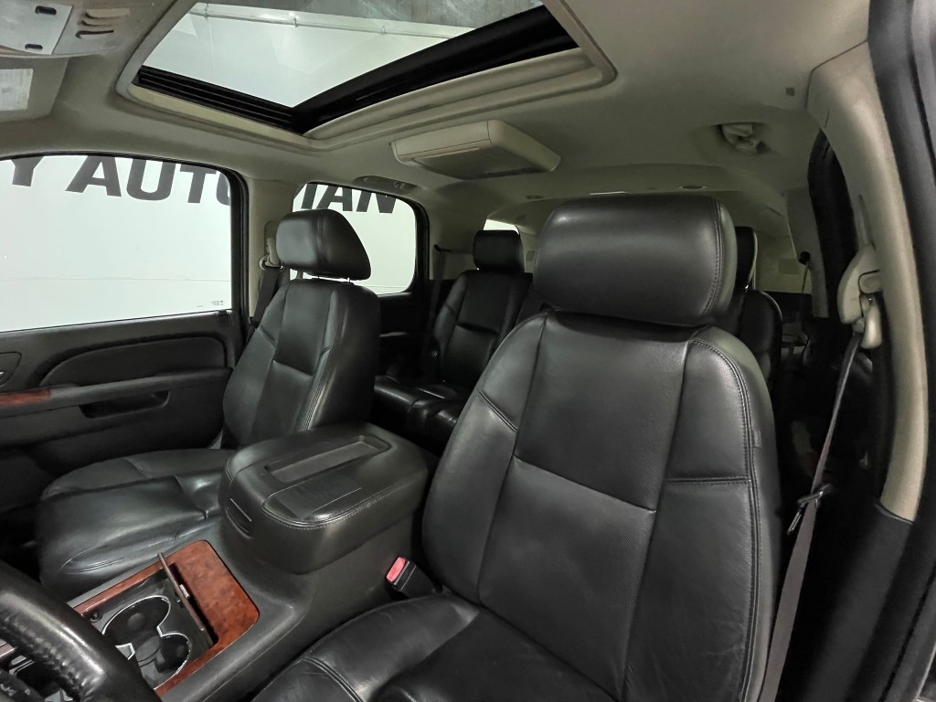 2011 Chevrolet Tahoe Image 13
