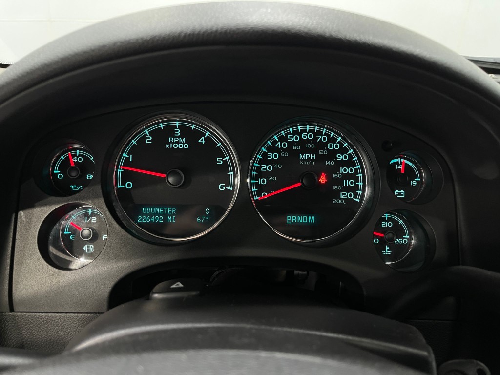 2011 Chevrolet Tahoe Image 23