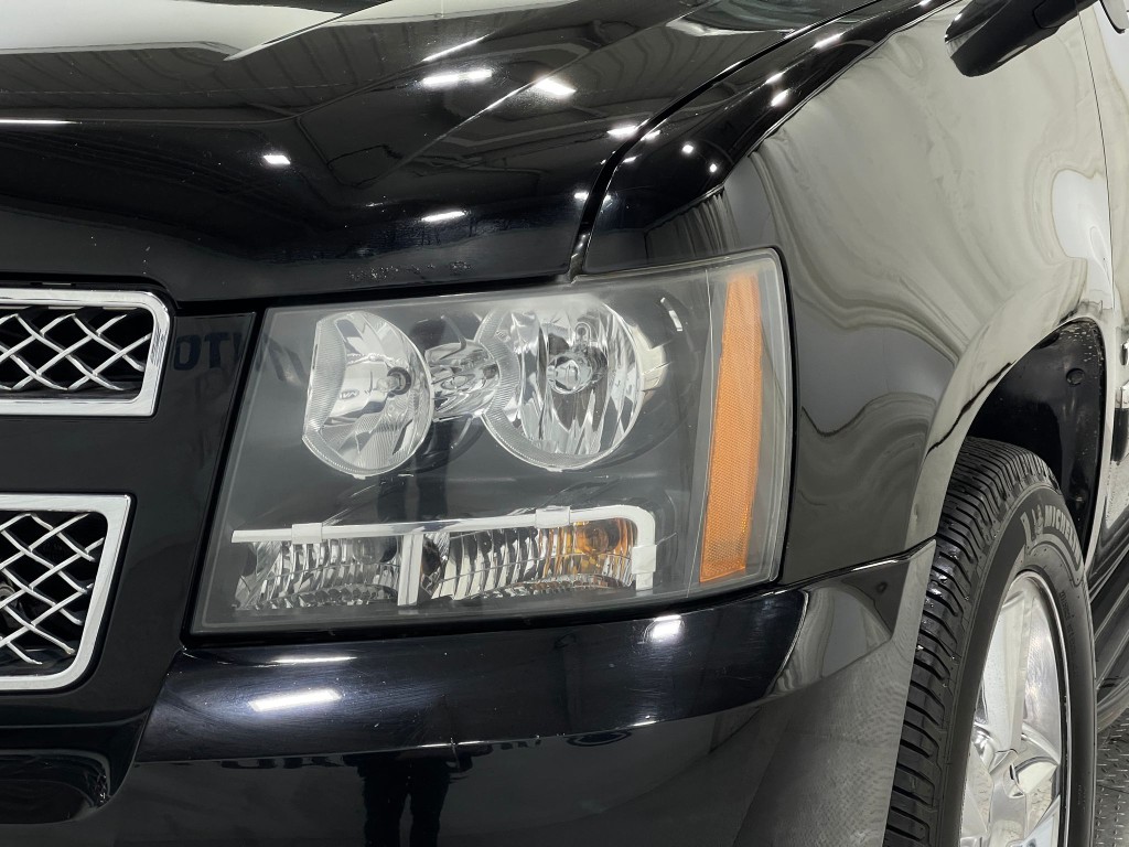 2011 Chevrolet Tahoe Image 32