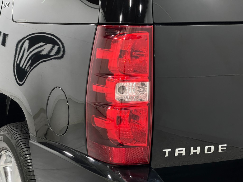 2011 Chevrolet Tahoe Image 33