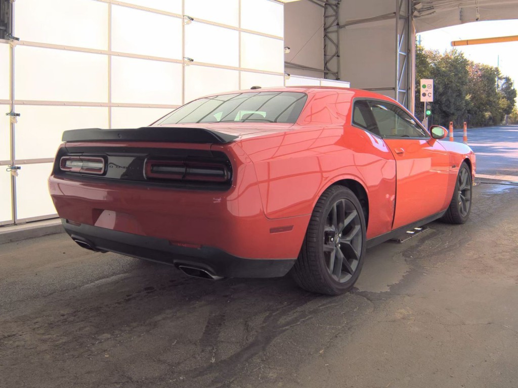 2023 Dodge Challenger Image 3