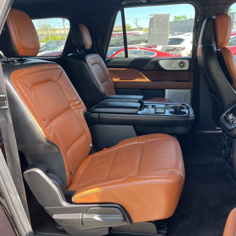 2020 Lincoln Navigator Image 14