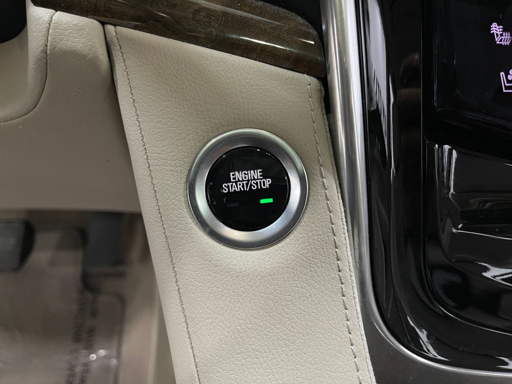 2020 Cadillac Escalade Image 20