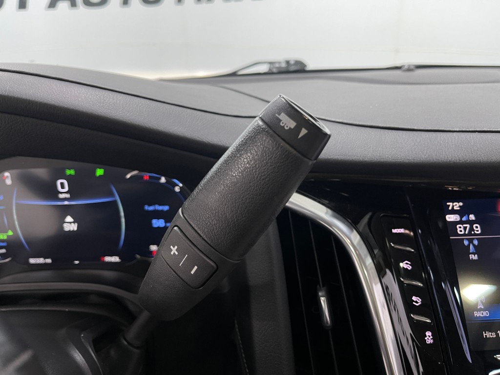 2020 Cadillac Escalade Image 28