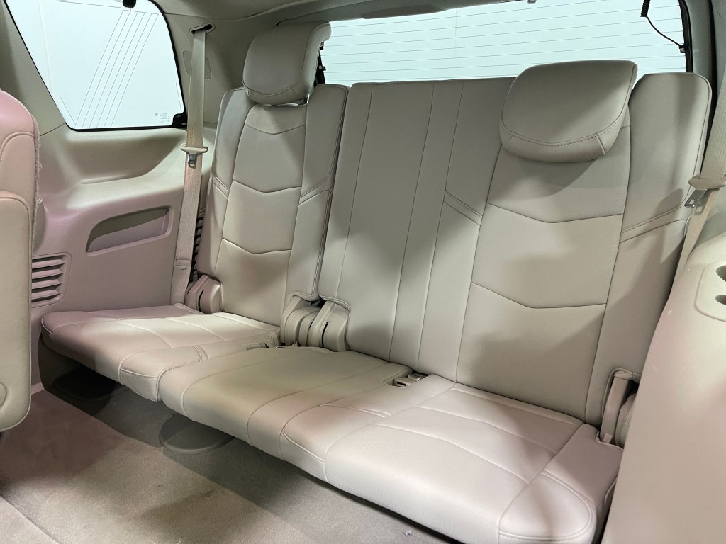 2020 Cadillac Escalade Image 30