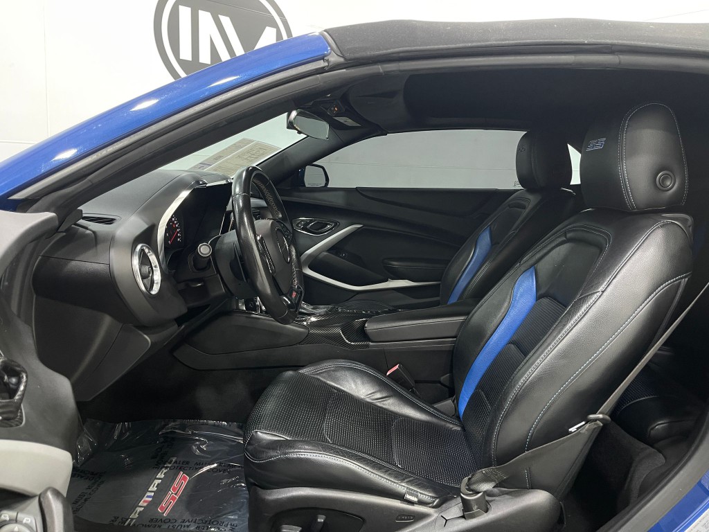 2019 Chevrolet Camaro Image 11
