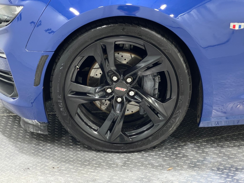 2019 Chevrolet Camaro Image 32