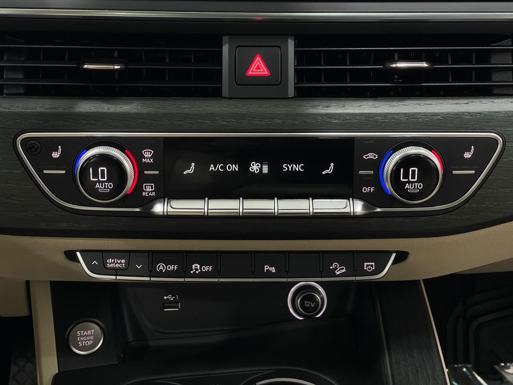 2018 Audi A4 Image 25