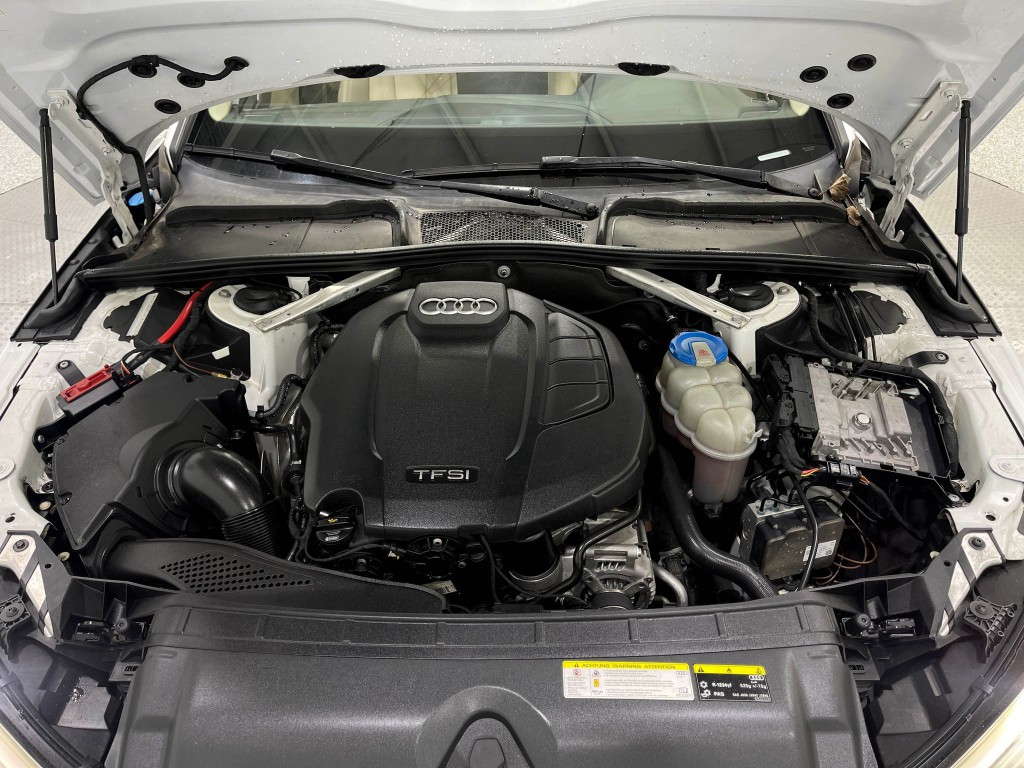 2018 Audi A4 Image 27