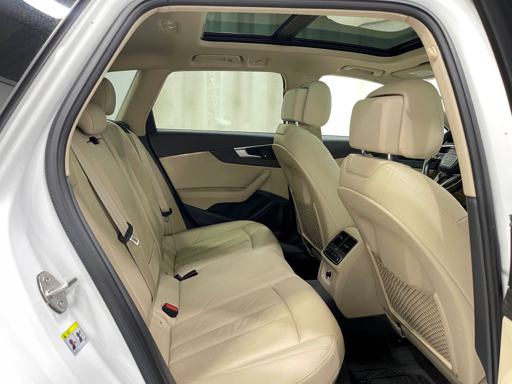 2018 Audi A4 Image 31