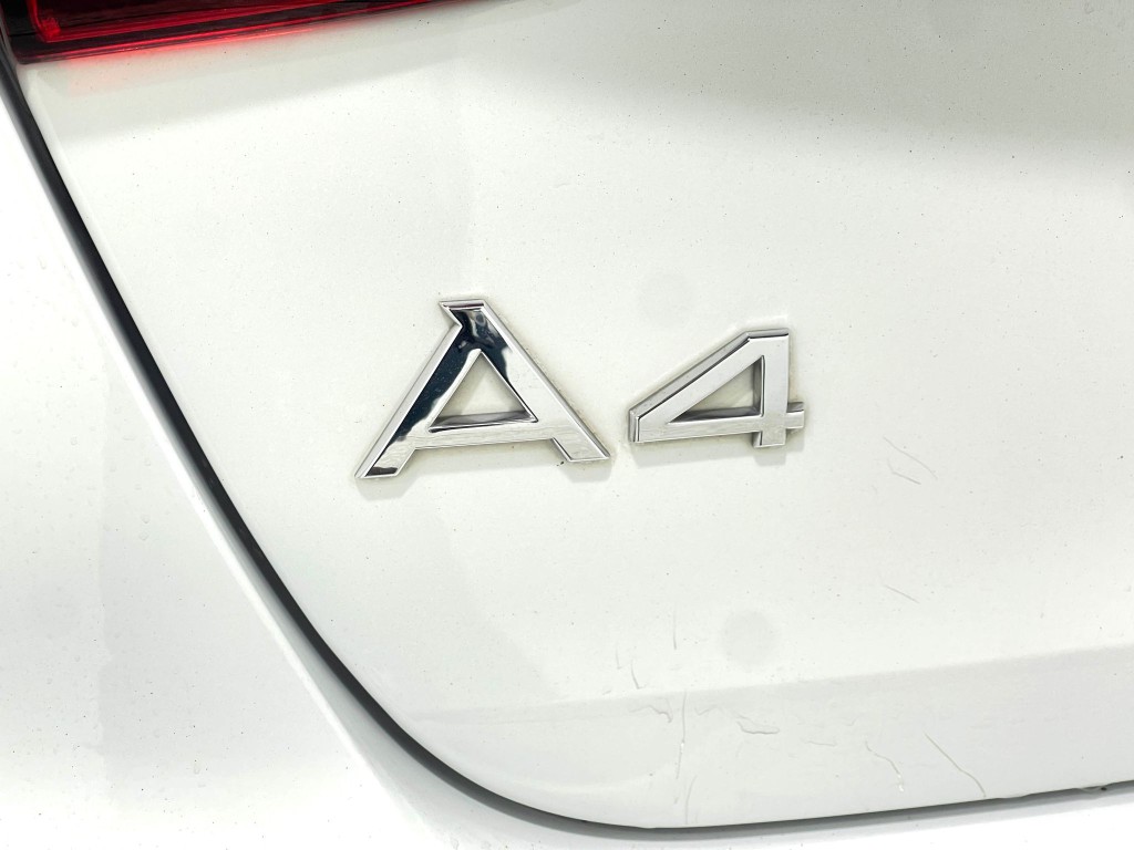 2018 Audi A4 Image 39