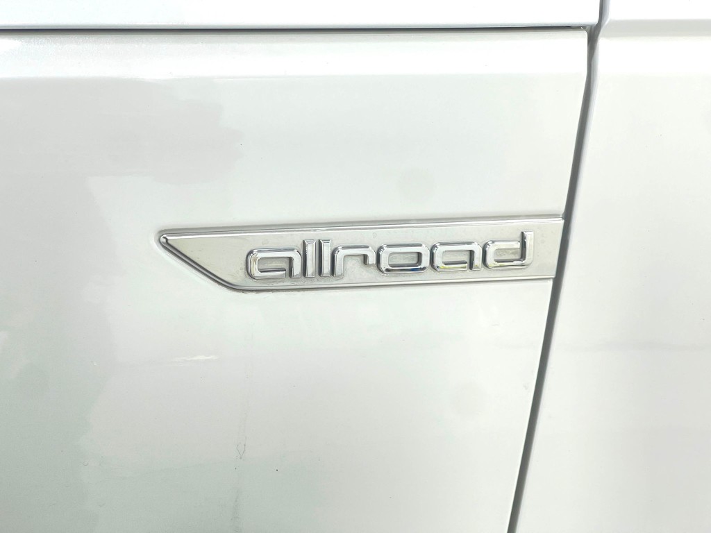 2018 Audi A4 Image 41