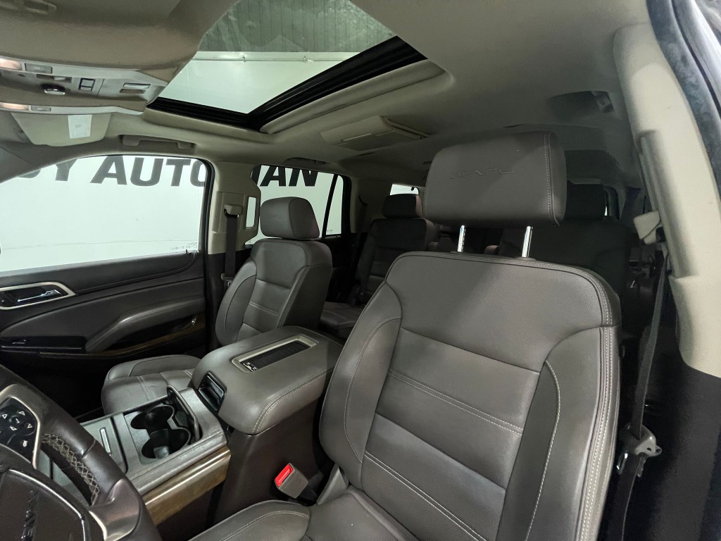 2018 GMC Yukon Image 14