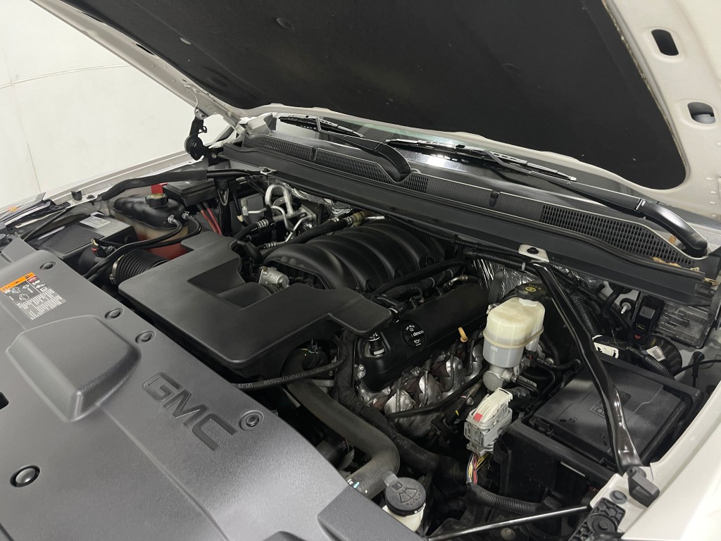 2018 GMC Yukon Image 28