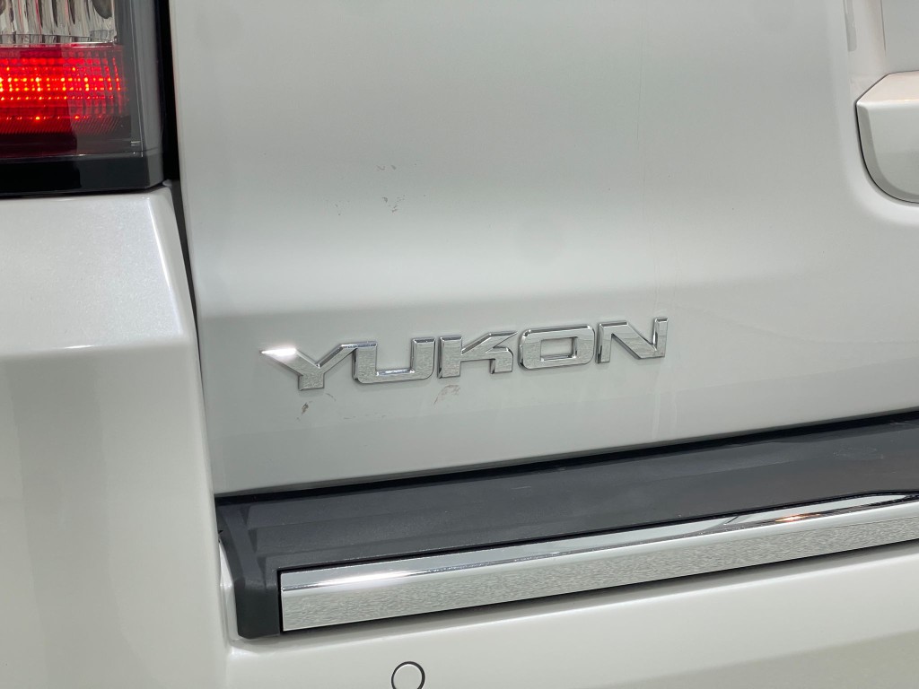 2018 GMC Yukon Image 43