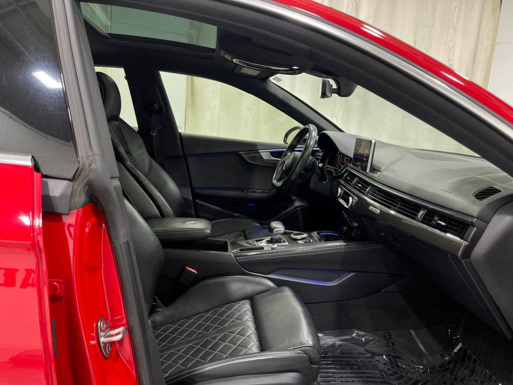 2018 Audi S5 Image 32