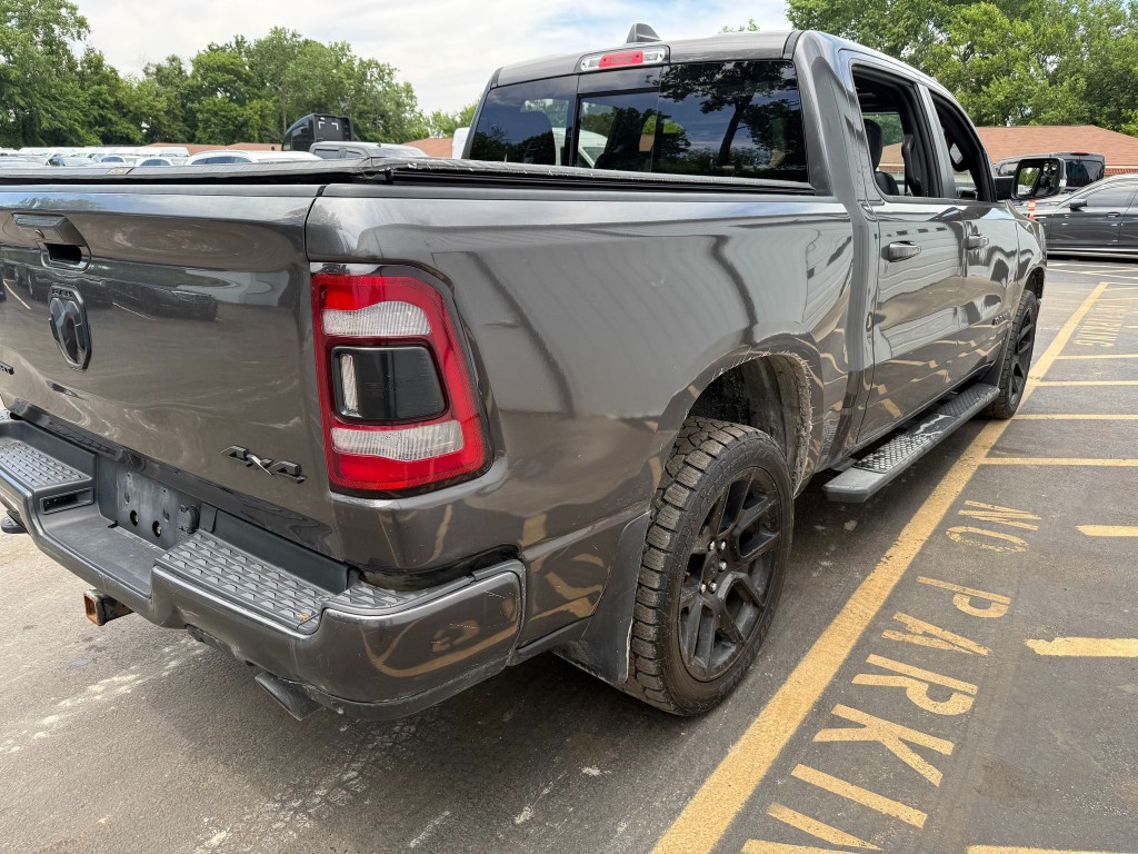 2020 RAM 1500 Image 3