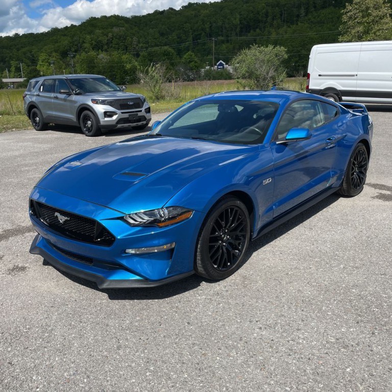 2020 Ford Mustang Image 2