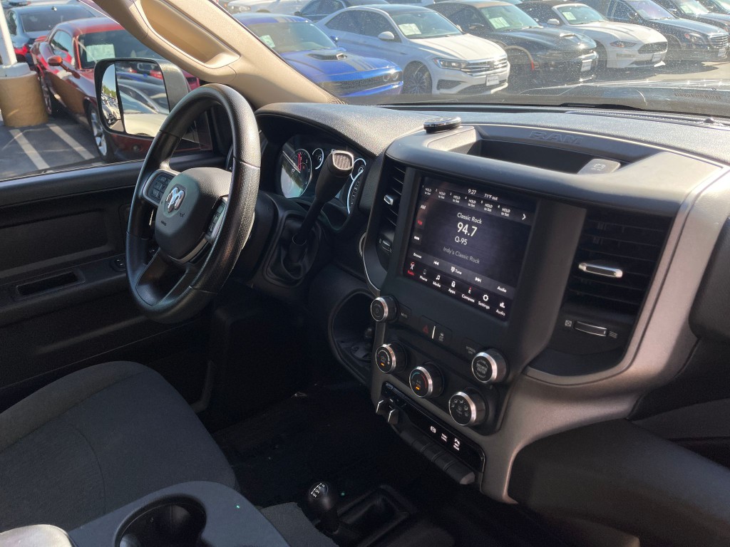 2020 RAM 3500 Image 17