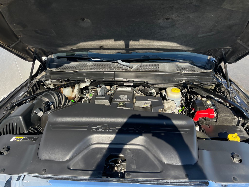 2020 RAM 3500 Image 24