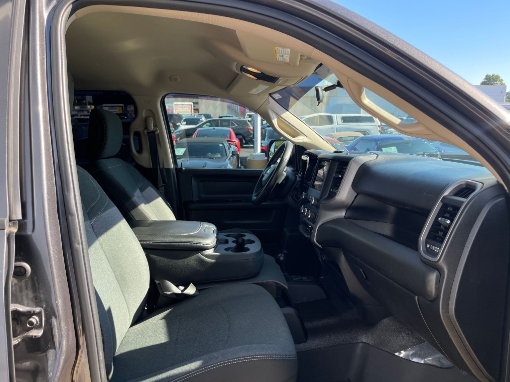 2020 RAM 3500 Image 29