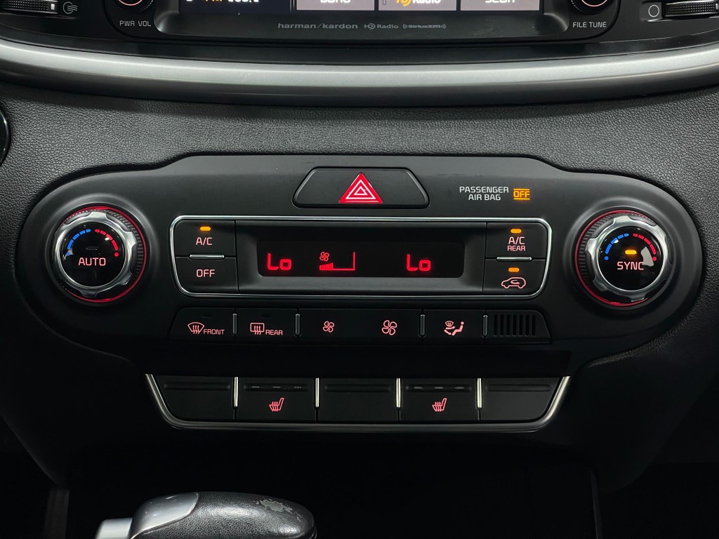 2019 Kia Sorento Image 25