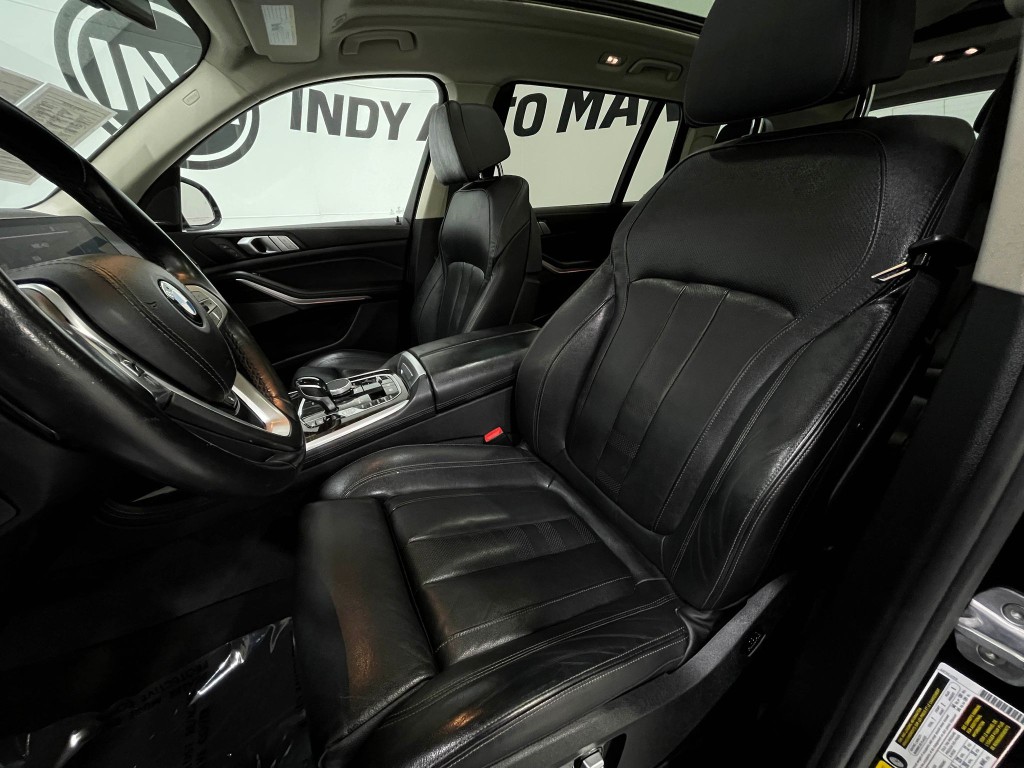 2019 BMW X7 Image 14