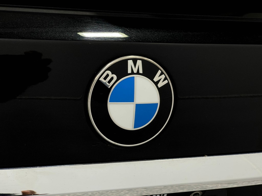 2019 BMW X7 Image 40