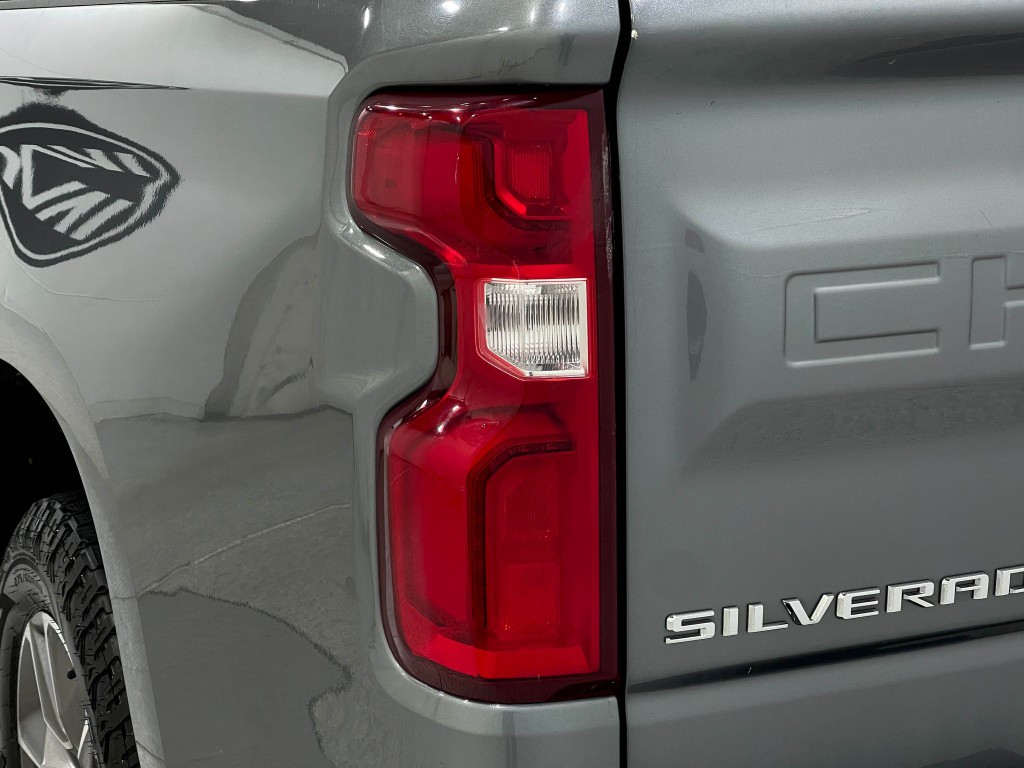 2019 Chevrolet Silverado 1500 Image 32