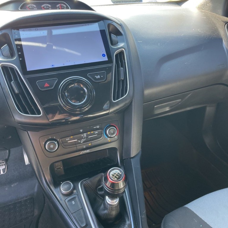 2017 Ford Focus Image 6