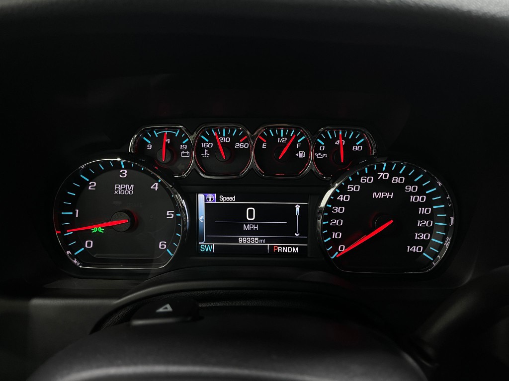2016 Chevrolet Tahoe Image 24